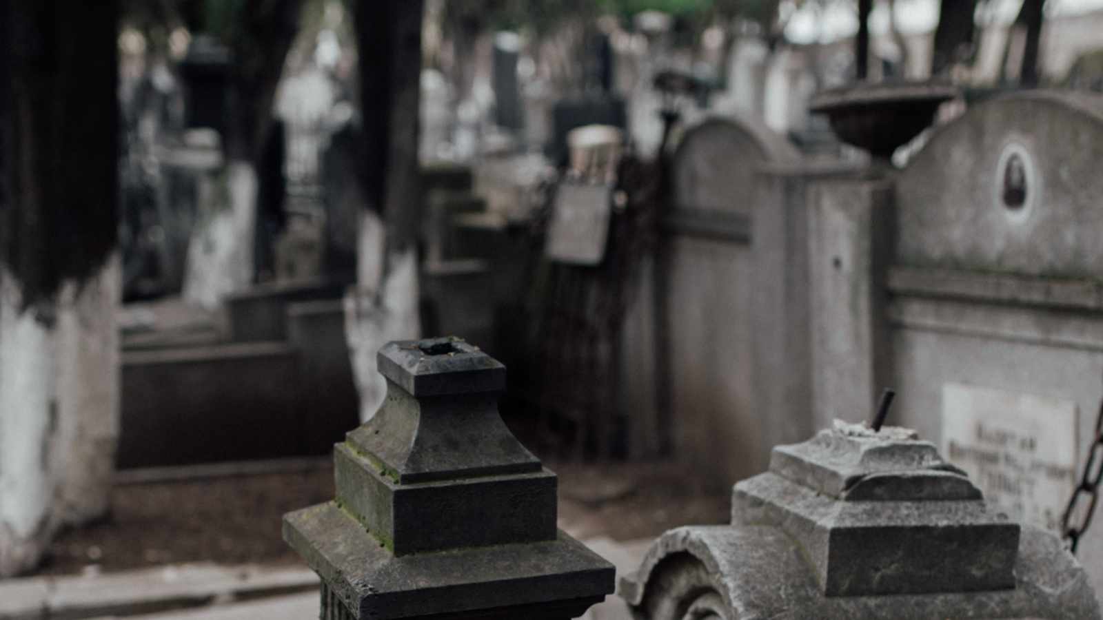 tablice nagrobkowe z plexi