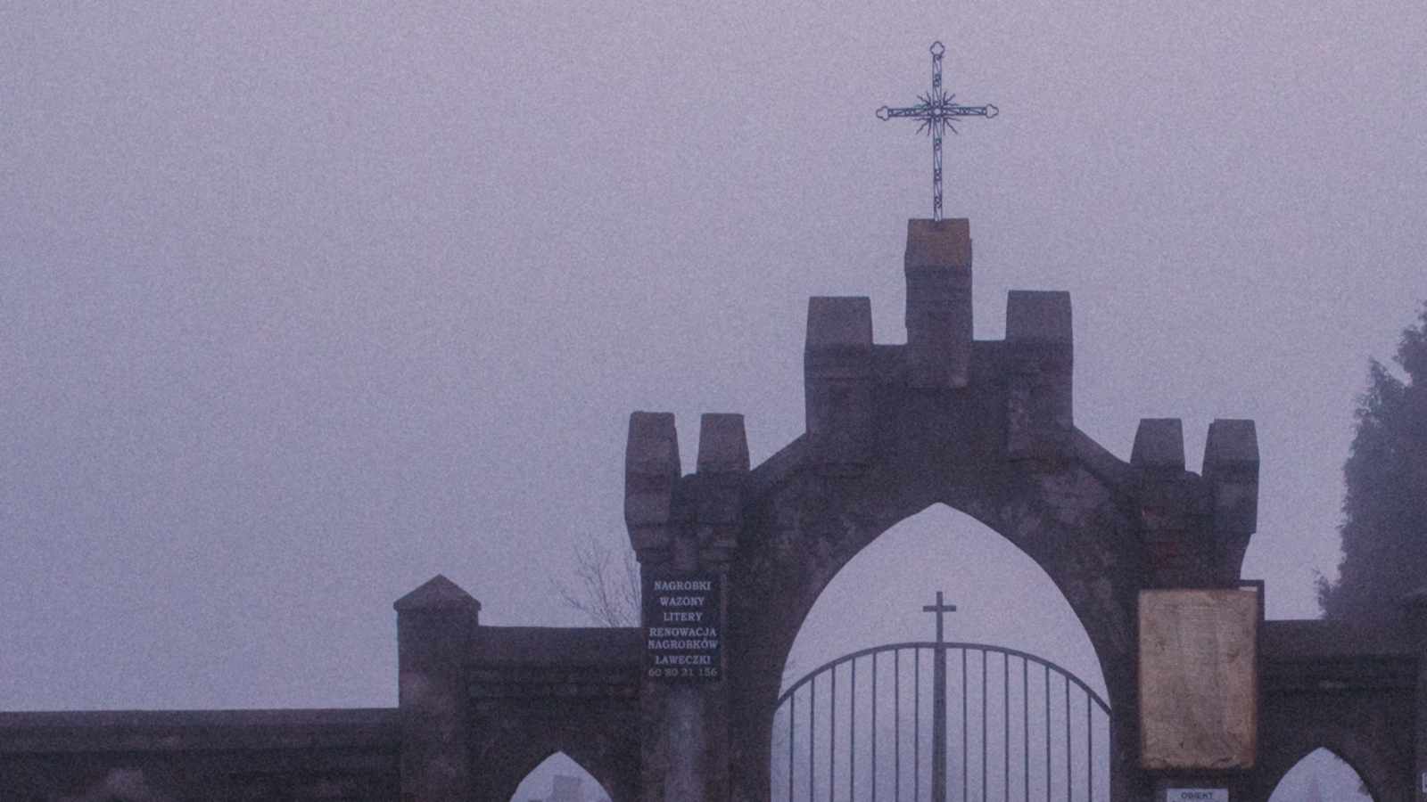 tablice nagrobkowe z plexi