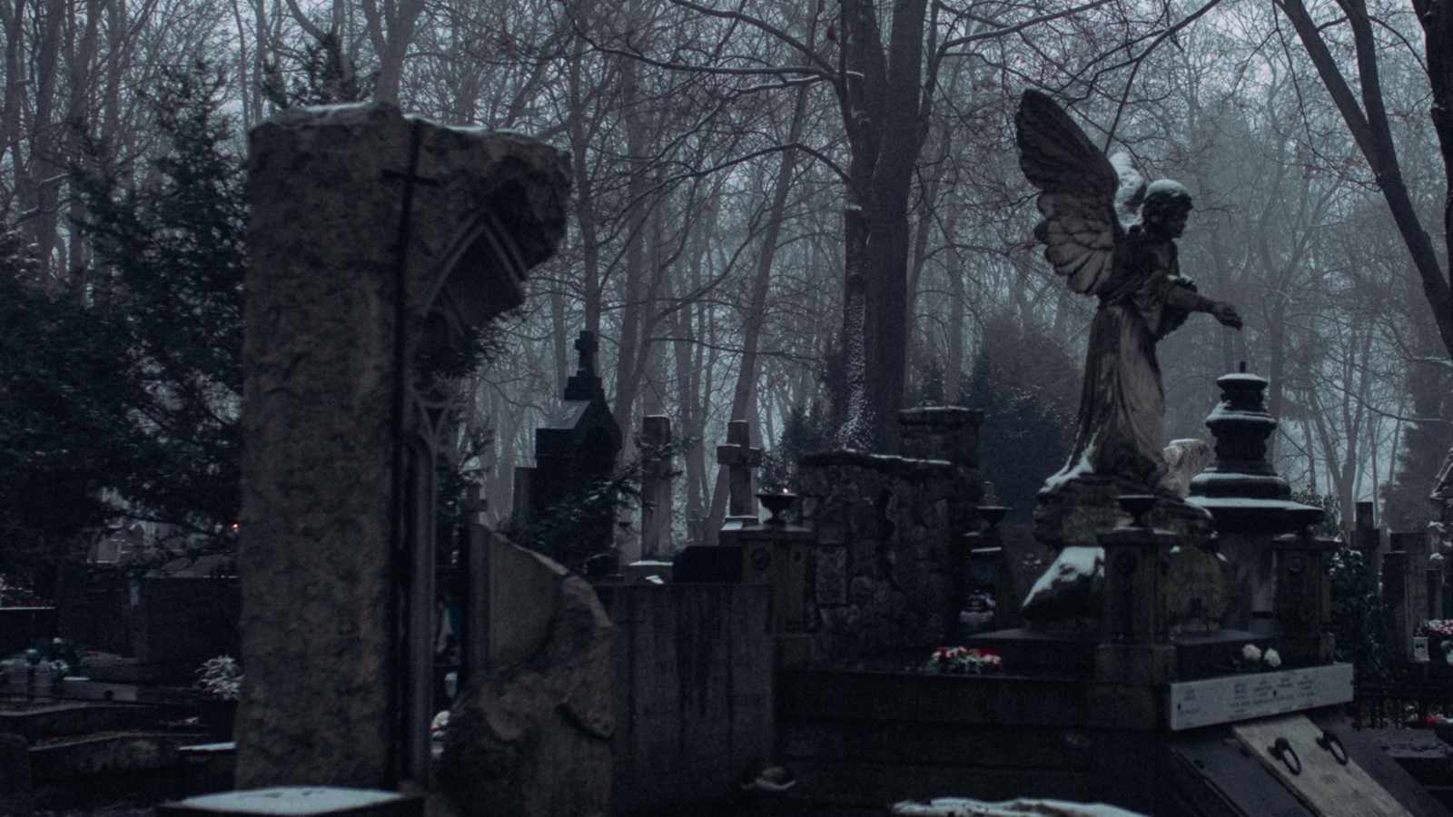 tablice nagrobkowe z plexi