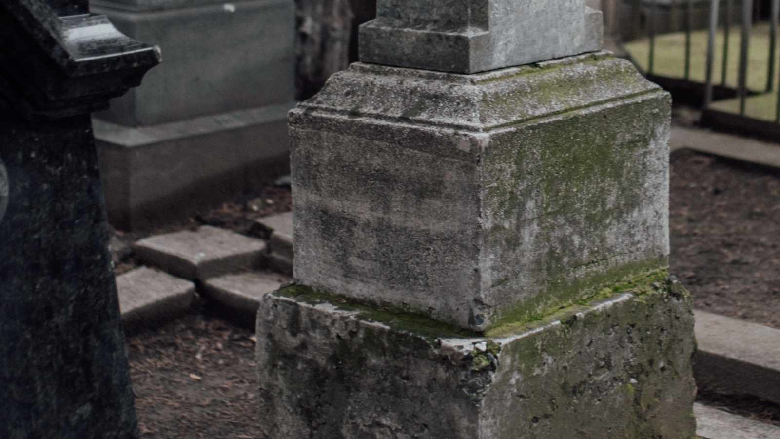 tablice nagrobkowe z plexi