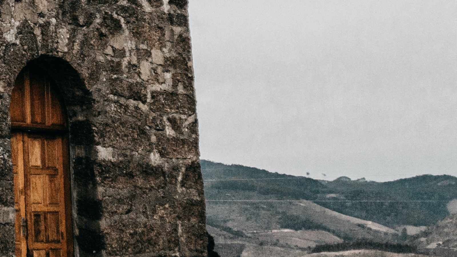 tablice nagrobkowe z plexi